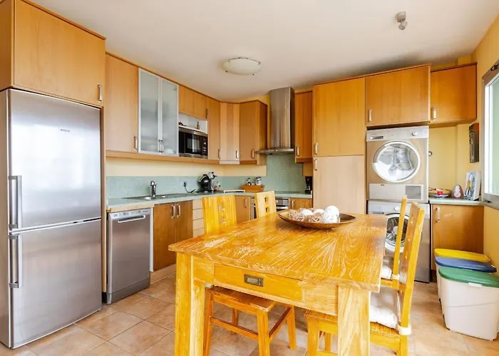 House - Con Piscina Privada Y Vistas Al Mar Y La Montaña Сasa de vacaciones